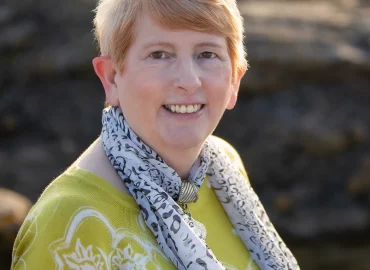 Sally Thomas Profile1